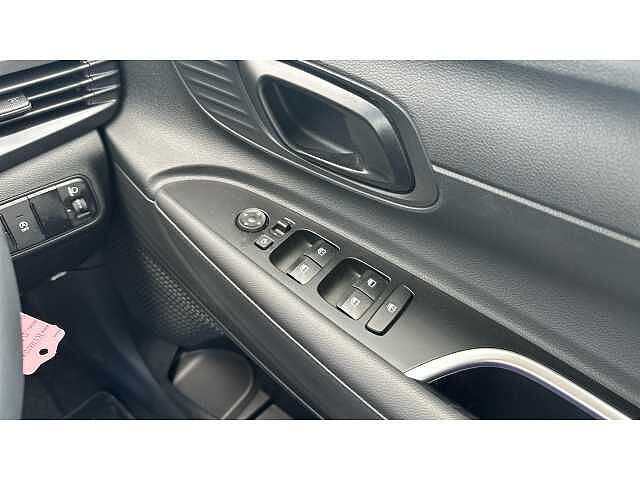 Hyundai Bayon HAT 1.0 T-gdi 100 Advance