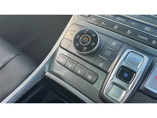 Hyundai Santa Fe SANTA FE 1.6 TGDi Plug-in Hybrid Ultimate 5dr 4WD Auto