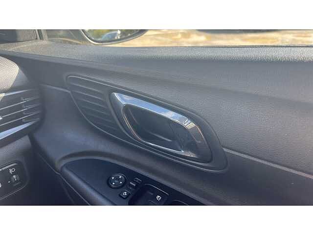 Hyundai Bayon 1.0 TGDi 48V MHEV Premium 5dr