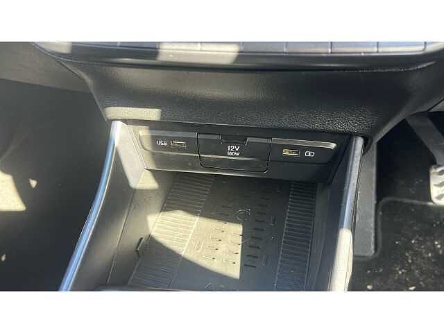 Hyundai Bayon 1.0 TGDi 48V MHEV Premium 5dr