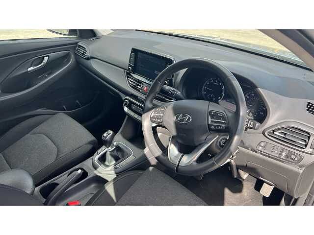 Hyundai i30 1.0T GDi SE Connect 5dr