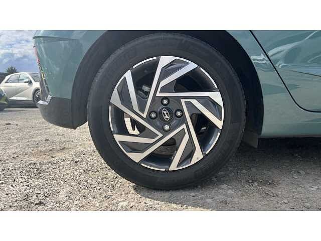 Hyundai i20 1.0T GDi Advance 5dr