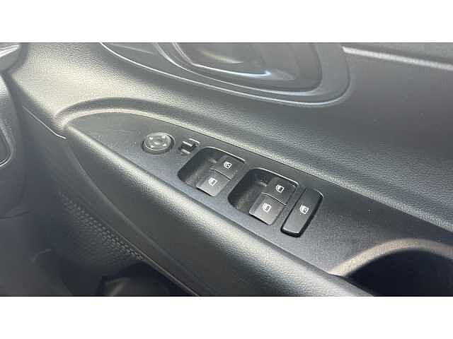 Hyundai i20 1.0T GDi Advance 5dr