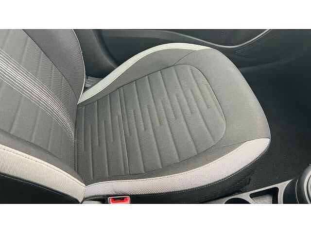 Hyundai i10 1.0 MPi SE Connect 5dr