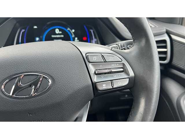 Hyundai Ioniq 100kW Premium SE 38kWh 5dr Auto