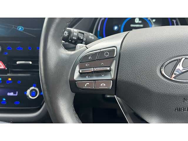 Hyundai Ioniq 100kW Premium SE 38kWh 5dr Auto