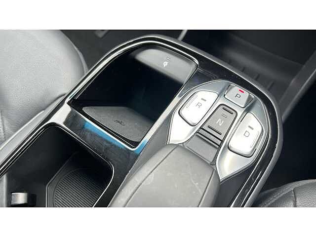 Hyundai Ioniq 100kW Premium SE 38kWh 5dr Auto