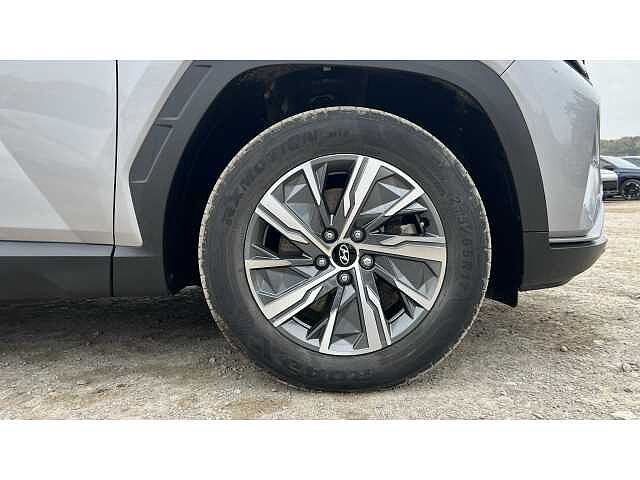 Hyundai Tucson 1.6 TGDi Hybrid 230 SE Connect 5dr 2WD Auto