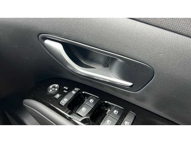 Hyundai Tucson 1.6 TGDi Hybrid 230 SE Connect 5dr 2WD Auto