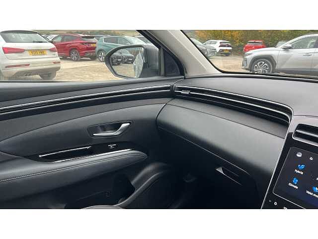 Hyundai Tucson 1.6 TGDi Hybrid 230 SE Connect 5dr 2WD Auto