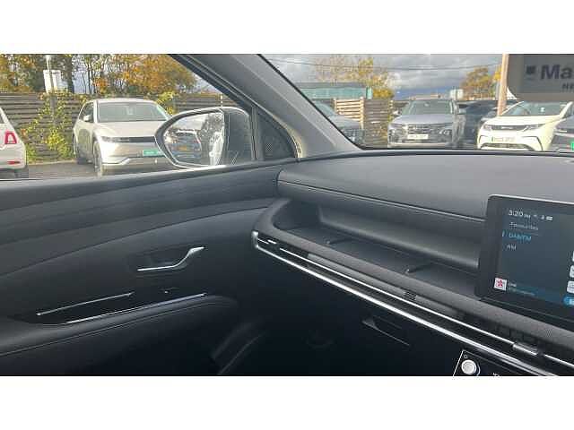 Hyundai Tucson 1.6T Plug-in Hybrid Premium 5dr 4WD Auto