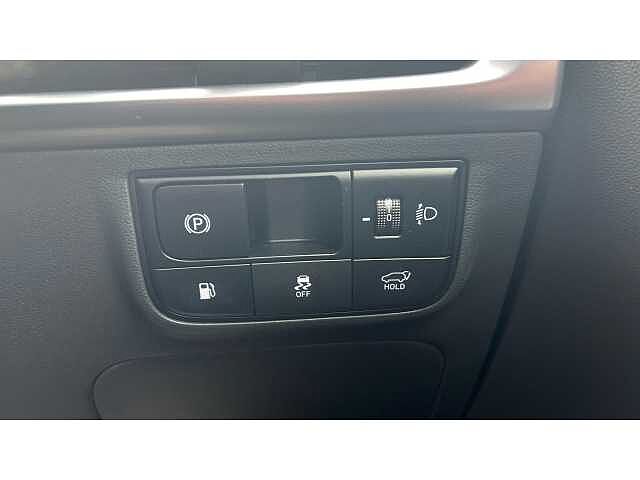 Hyundai Tucson 1.6T Plug-in Hybrid Premium 5dr 4WD Auto