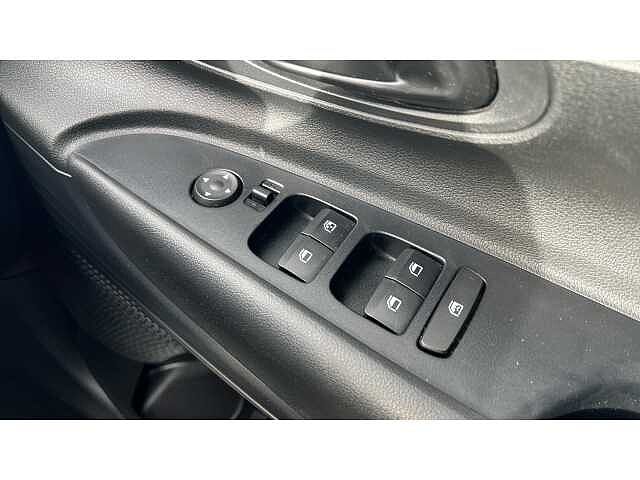 Hyundai i20 1.0T GDi Advance 5dr