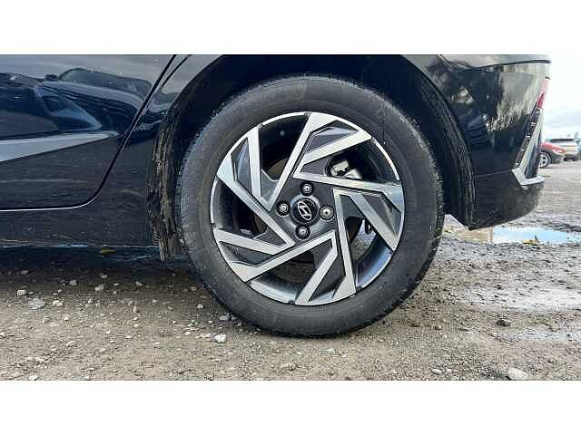 Hyundai i20 1.0T GDi Advance 5dr