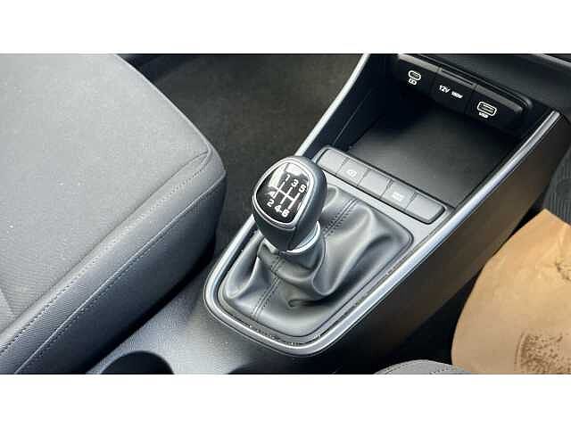 Hyundai i20 1.0T GDi Advance 5dr