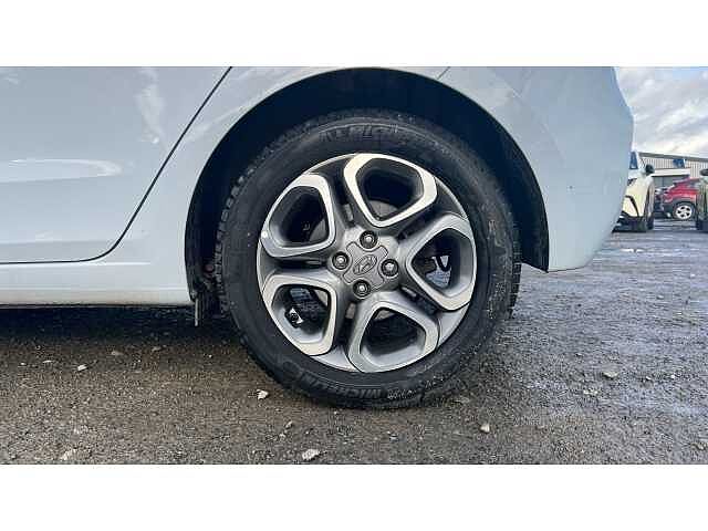 Hyundai i20 1.2 MPi Play 5dr