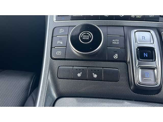 Hyundai Santa Fe SANTA FE 1.6 TGDi Hybrid Premium 5dr Auto