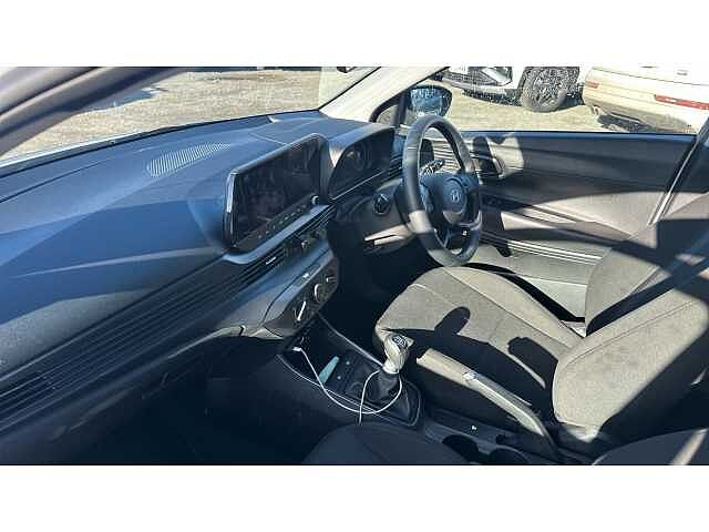 Hyundai i20 i20 5Dr HAT 1.0 T-gdi 100ps Advance NAV