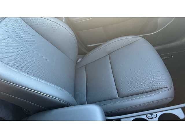 Hyundai Kona Kona 5Dr SUV 1.6T 129ps HBD Ultm 6DCT