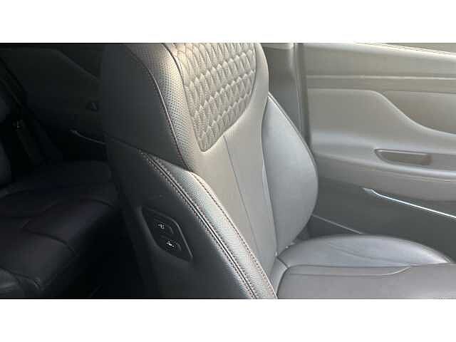 Hyundai Santa Fe SANTA FE 2.2 CRDi Premium 5dr 4WD Auto