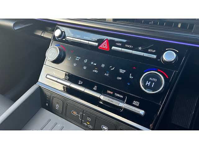 Hyundai Santa Fe SANTA FE 1.6 TGDi Plug-in Hybrid Calligraphy 5dr 4WD Auto