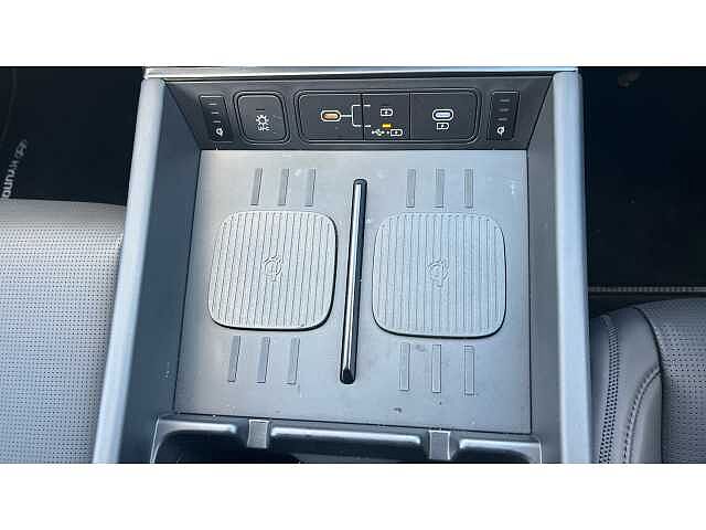 Hyundai Santa Fe SANTA FE 1.6 TGDi Plug-in Hybrid Calligraphy 5dr 4WD Auto