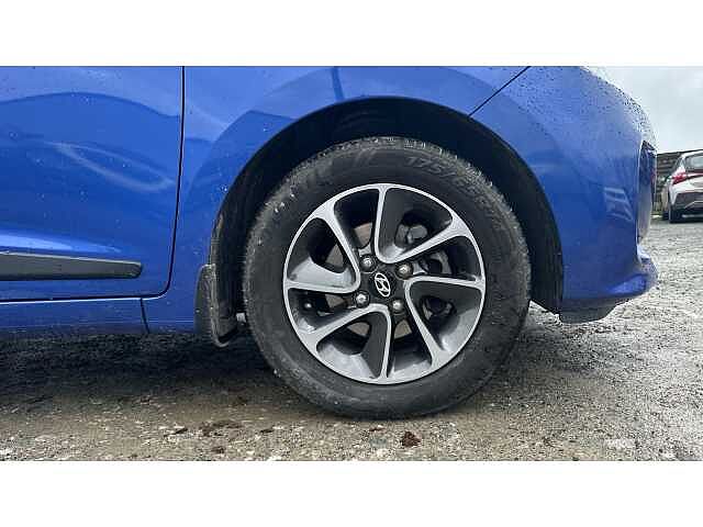 Hyundai i10 I10 1.2 Premium 5dr Auto