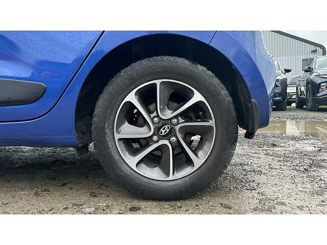Hyundai i10 I10 1.2 Premium 5dr Auto