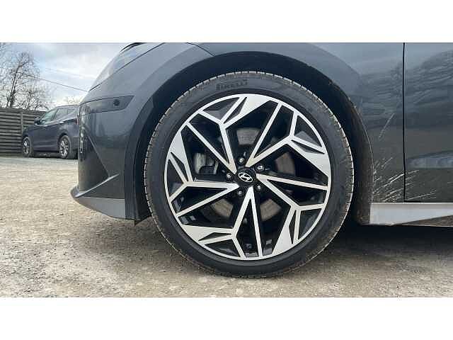 Hyundai Ioniq 6 IONIQ 6 239kW Ultimate 77kWh 4dr AWD Auto