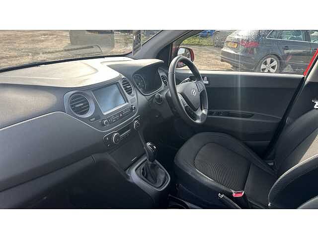 Hyundai i10 I10 1.2 Premium SE 5dr Auto