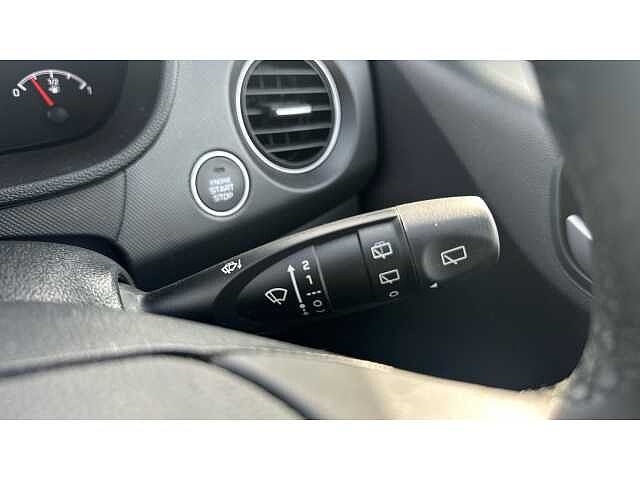 Hyundai i10 I10 1.2 Premium SE 5dr Auto