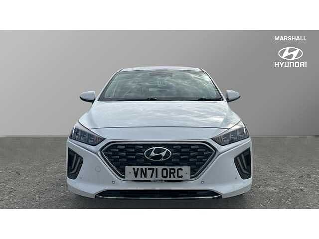 Hyundai Ioniq IONIQ 1.6 GDi Plug-in Hybrid Premium SE 5dr DCT