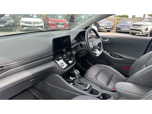 Hyundai Ioniq IONIQ 1.6 GDi Plug-in Hybrid Premium SE 5dr DCT
