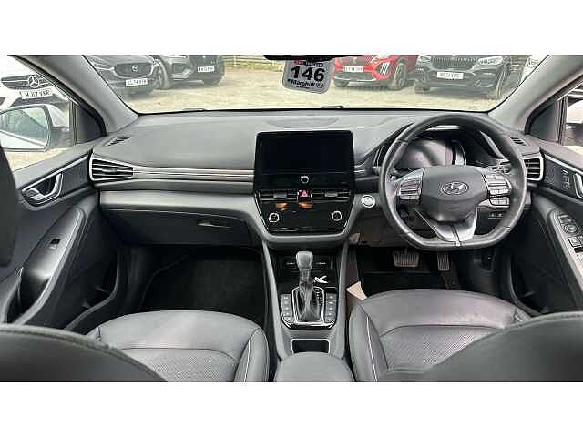 Hyundai Ioniq IONIQ 1.6 GDi Plug-in Hybrid Premium SE 5dr DCT