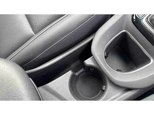 Hyundai Ioniq IONIQ 1.6 GDi Plug-in Hybrid Premium SE 5dr DCT