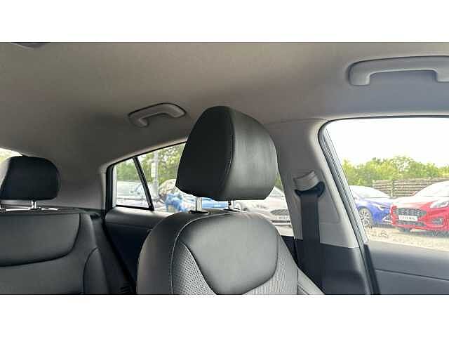 Hyundai Ioniq IONIQ 1.6 GDi Plug-in Hybrid Premium SE 5dr DCT