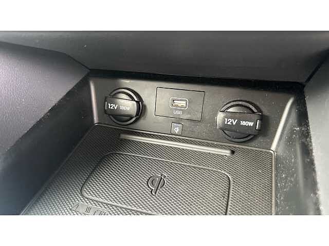 Hyundai Ioniq IONIQ 1.6 GDi Plug-in Hybrid Premium SE 5dr DCT