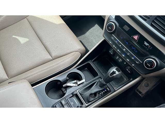 Hyundai Tucson TUCSON 2.0 CRDi 48V MHD Premium 5dr 4WD DCT