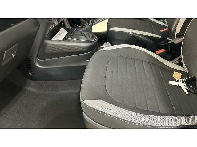 Hyundai I10 I10 1.0 [63] Advance 5dr Auto [Nav] Black