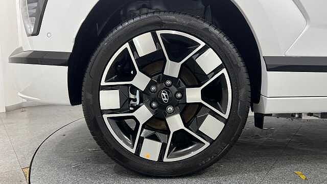 Hyundai KONA KONA 160kW Ultimate 65kWh 5dr Auto Atlas White