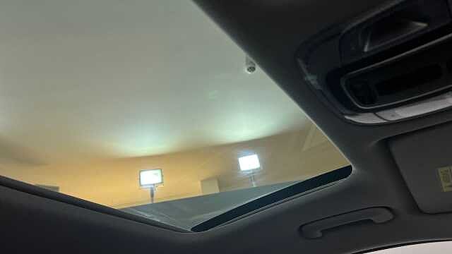 Hyundai KONA KONA 160kW Ultimate 65kWh 5dr Auto Atlas White