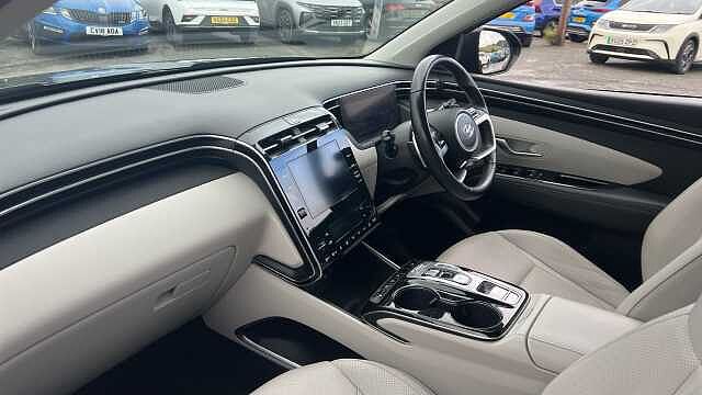 Hyundai Tucson 1.6 TGDi Plug-in Hybrid Premium 5dr 4WD Auto