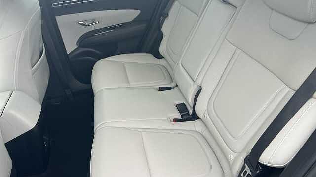 Hyundai Tucson 1.6 TGDi Plug-in Hybrid Premium 5dr 4WD Auto
