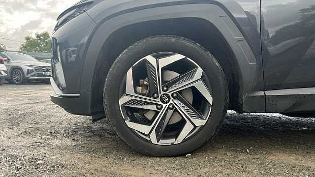 Hyundai Tucson 1.6 TGDi Plug-in Hybrid Premium 5dr 4WD Auto