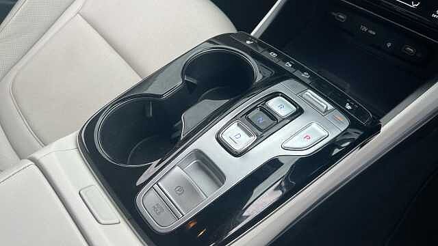 Hyundai Tucson 1.6 TGDi Plug-in Hybrid Premium 5dr 4WD Auto