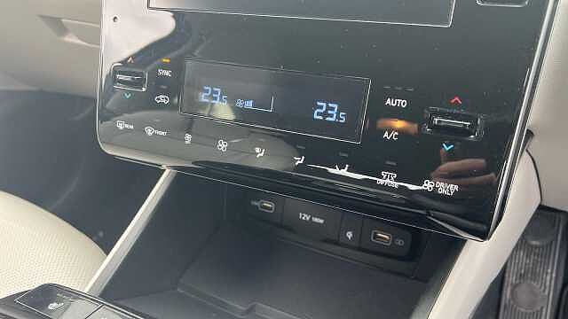 Hyundai Tucson 1.6 TGDi Plug-in Hybrid Premium 5dr 4WD Auto