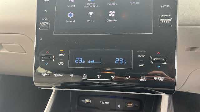 Hyundai Tucson 1.6 TGDi Plug-in Hybrid Premium 5dr 4WD Auto