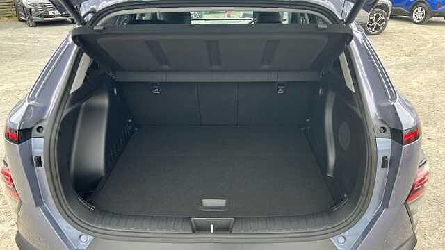 Hyundai Kona Kona 5Dr SUV 1.6T 129ps HBD Ultm 6DCT