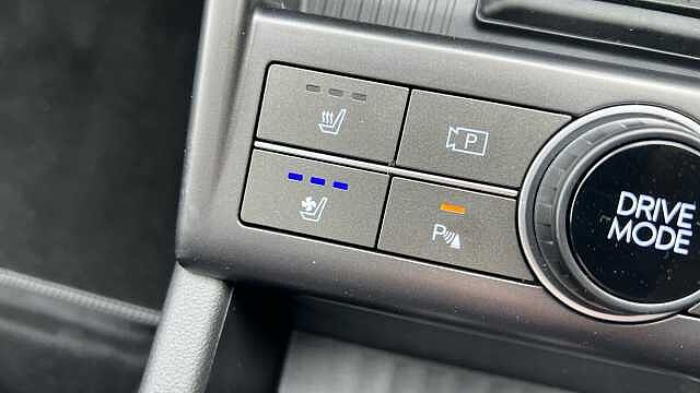 Hyundai Kona Kona 5Dr SUV 1.6T 129ps HBD Ultm 6DCT