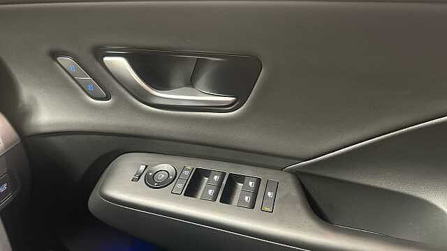 Hyundai Kona Kona 5Dr SUV 1.6T 129ps HBD Ultm 6DCT